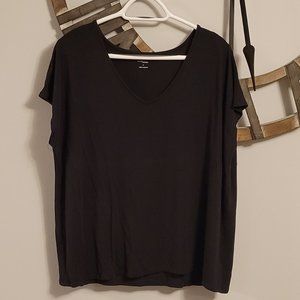 *ALTERED* Perfect Tee Goes From Office-Casual